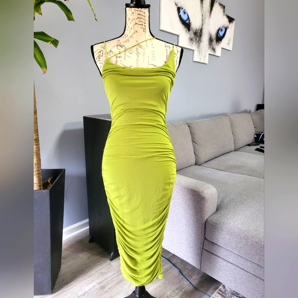 Fashion Nova Dresses & Skirts - Fashion Nova Show off Mesh Midi Dress, Green, Backless, Size M